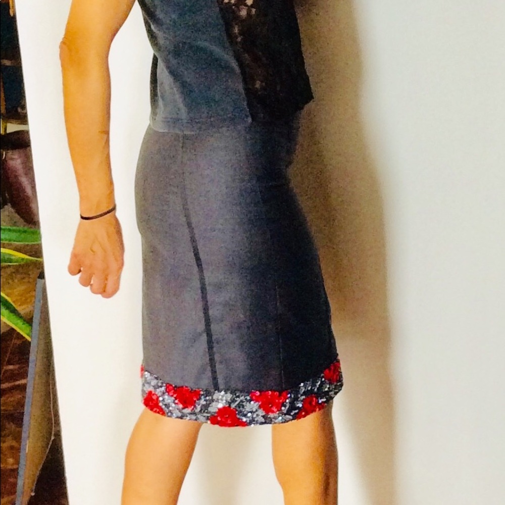 Skirt. Low waist, straight cut